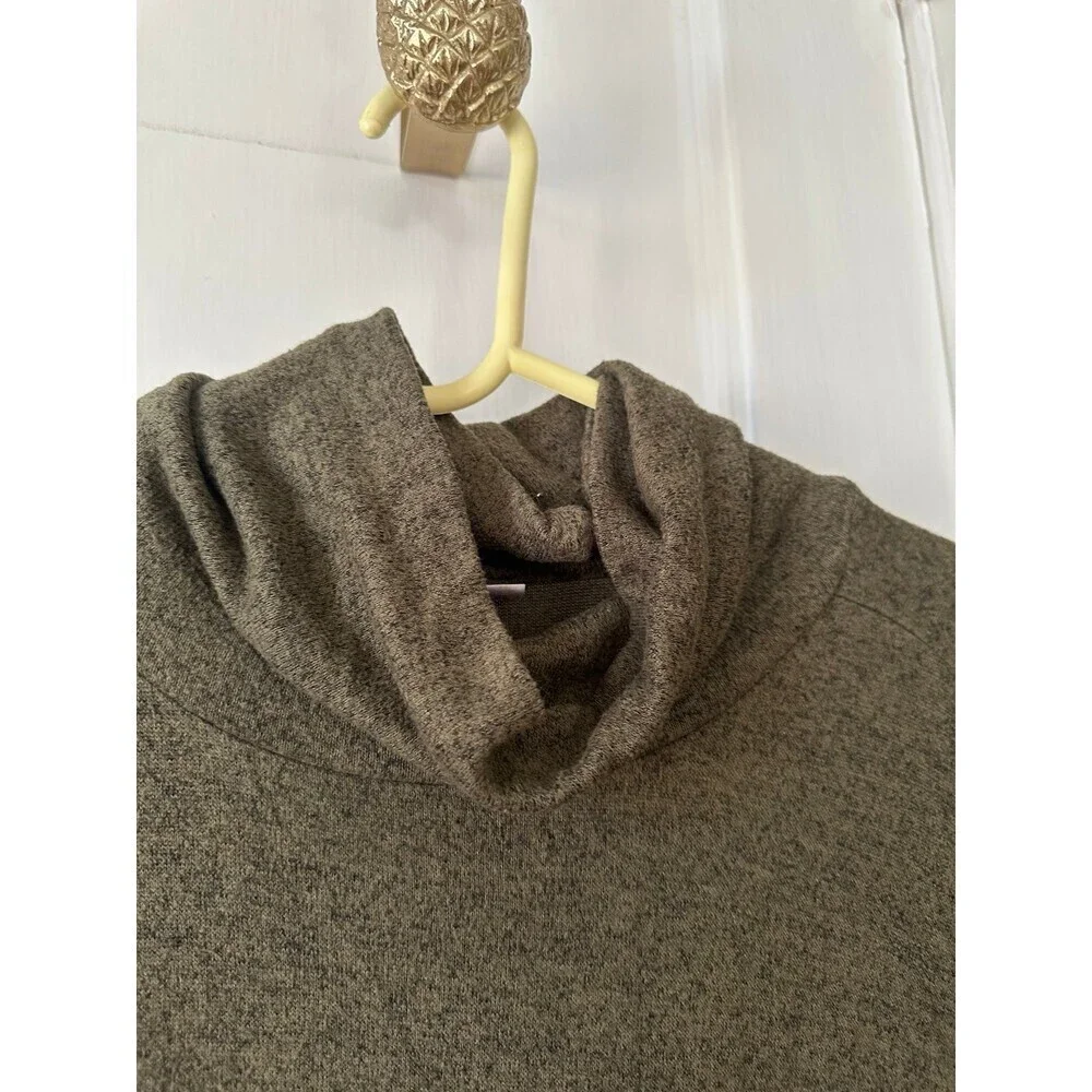 Old Navy long sleeve
